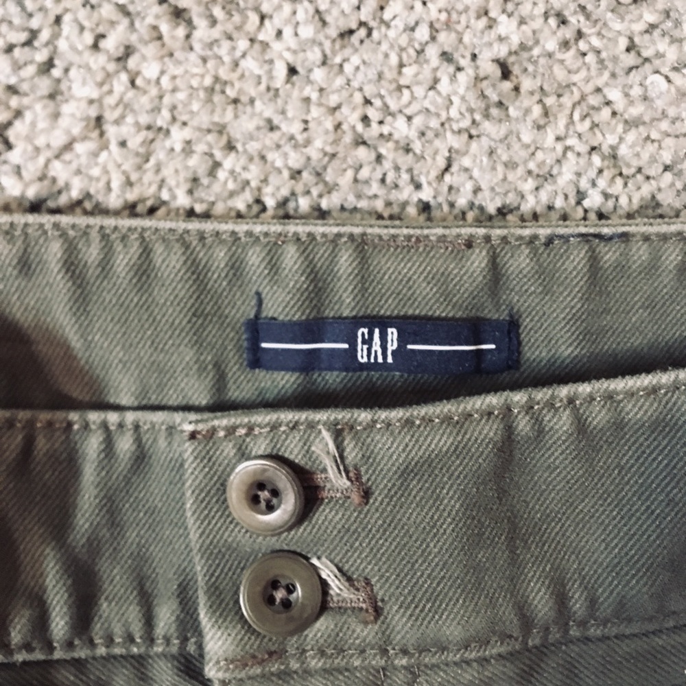 GAP Skirt
